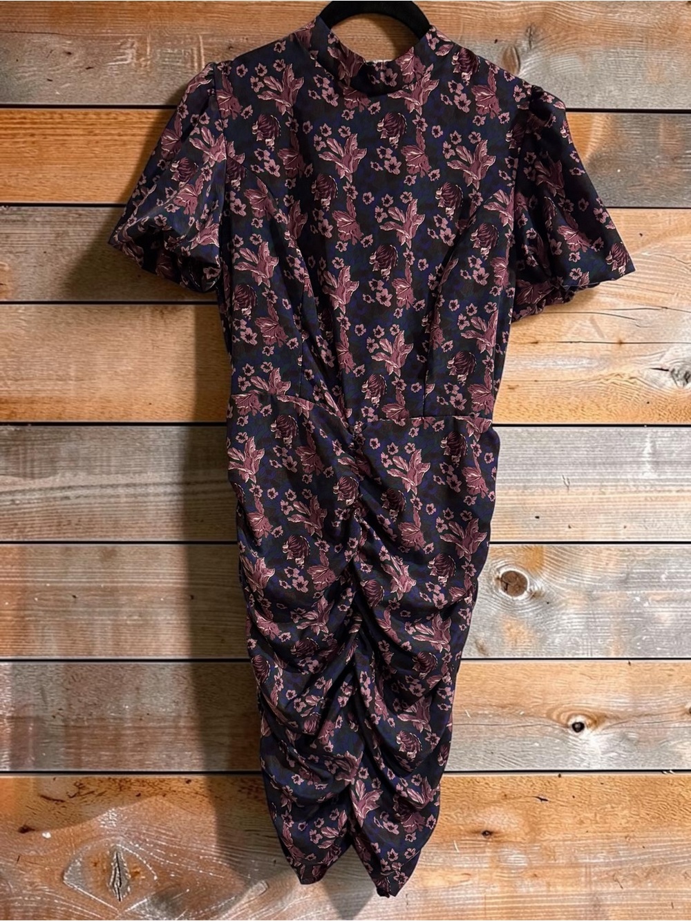 Melrose and Market Dark Floral Midi Dress Sz S Ruched Puff Sleeve Whimsygoth